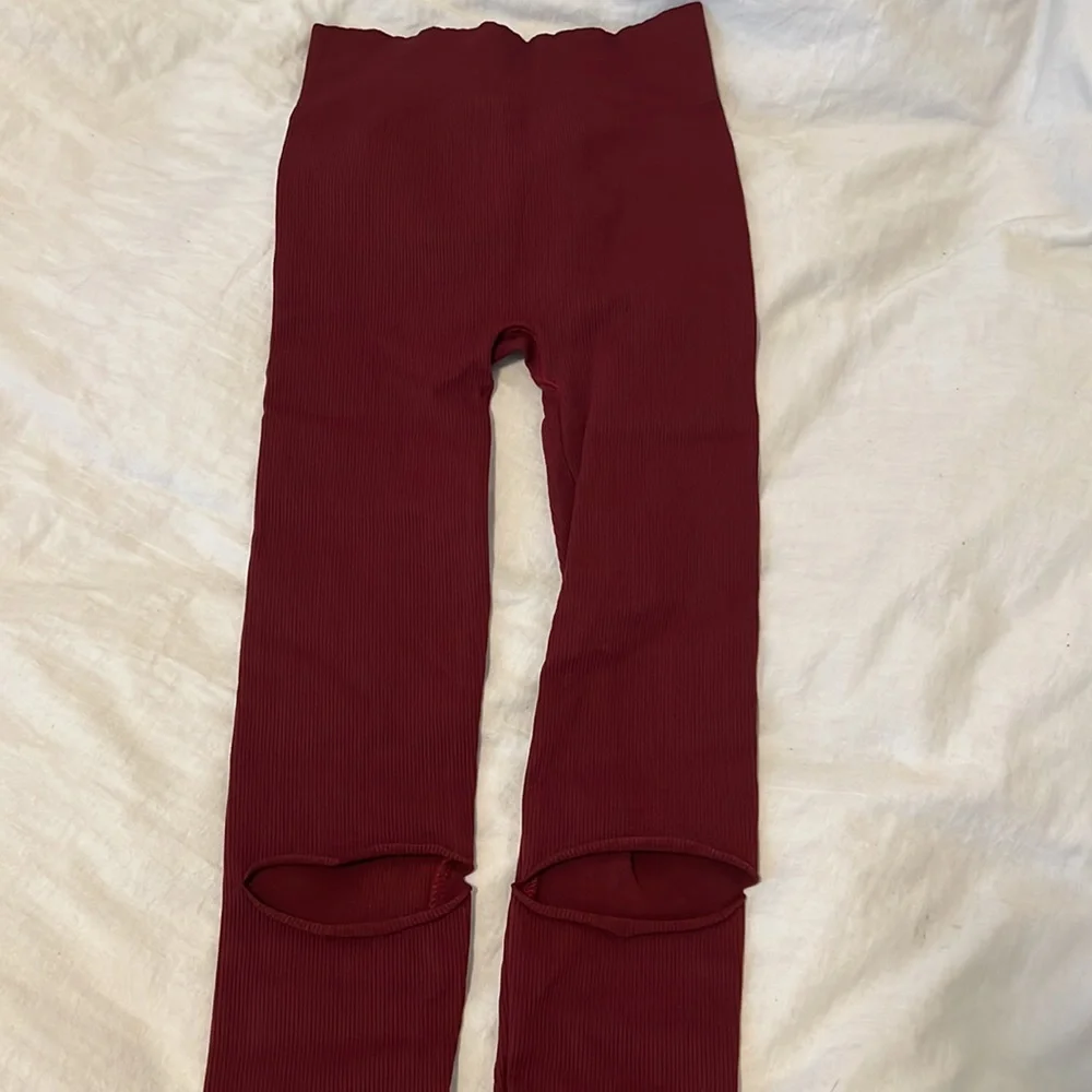 Free People Burgundy Leggings - Picture 5 of 9